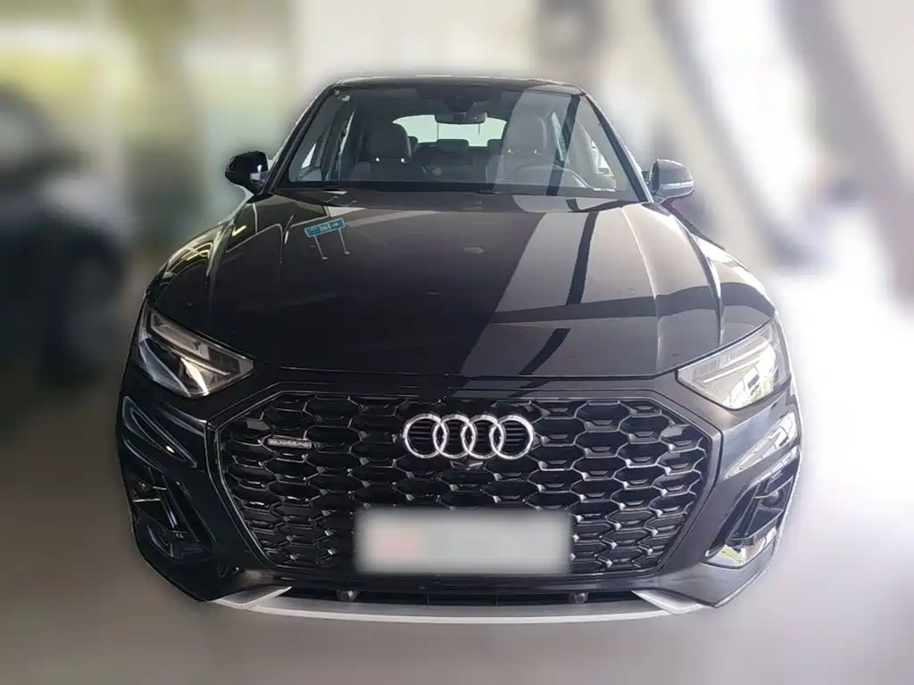 Audi Q5L Sportback 2023 — фото 5