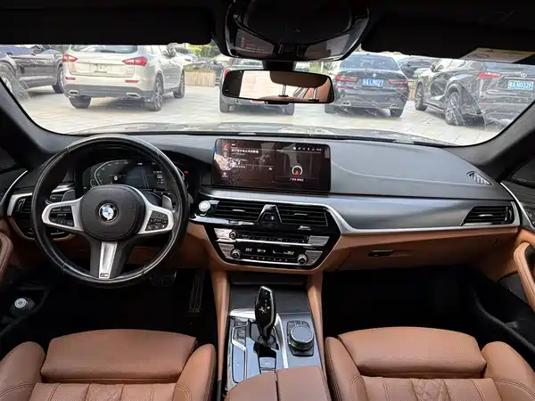 BMW 5 Series 2023
