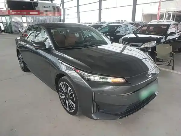 Changan Qiyuan A05 2023