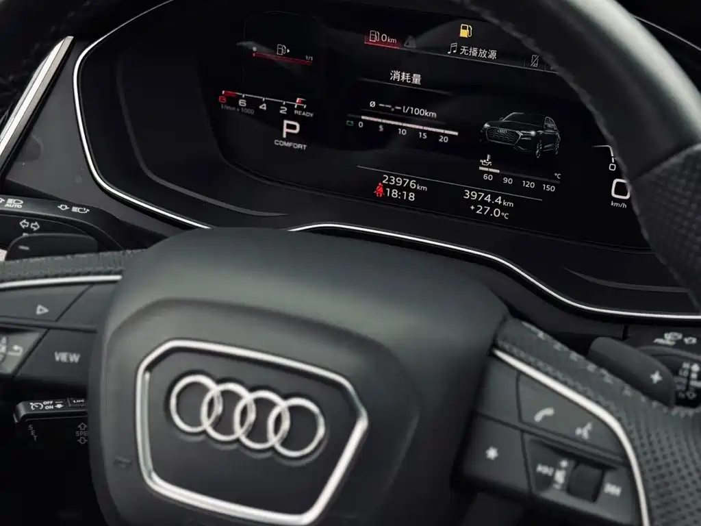 Audi Q5L 2025 — фото 22