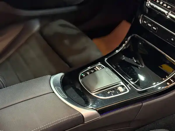 Mercedes-Benz C-Class 2020