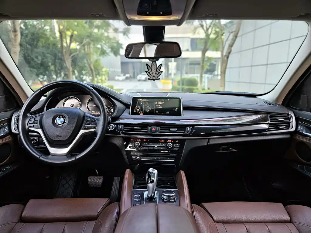 BMW X6 2016 — фото 5
