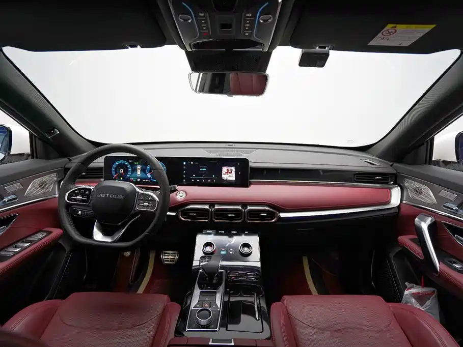 Jetour X70 PLUS 2022 — фото 12