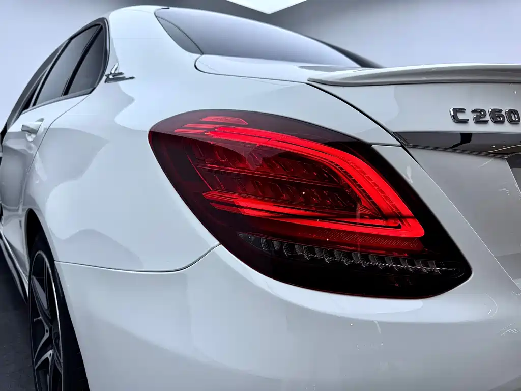 Mercedes-Benz C-Class 2020 — фото 9