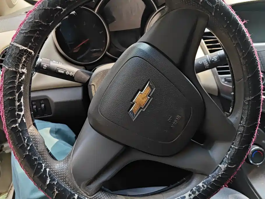 Chevrolet Cruze 2016 — фото 15