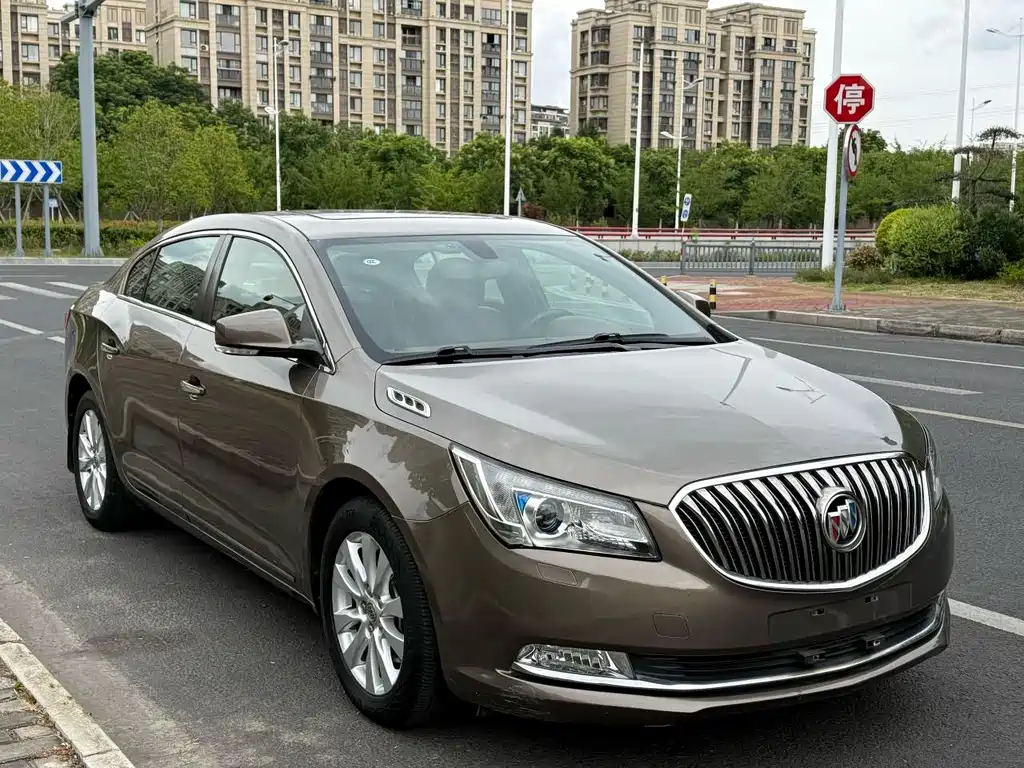 Buick LaCrosse 2015 — фото 3