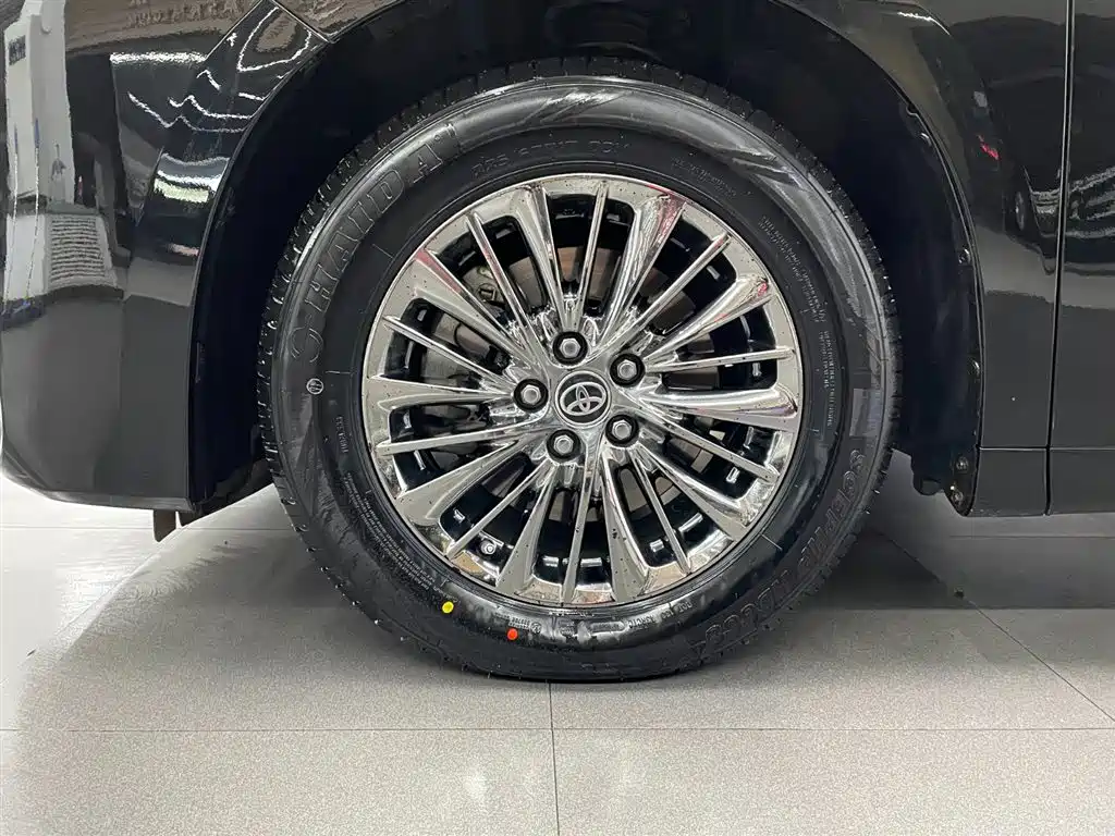 Toyota Alphard 2020 — фото 15