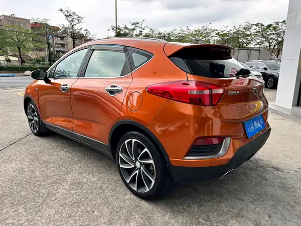 Geely Emgrand GS 2016