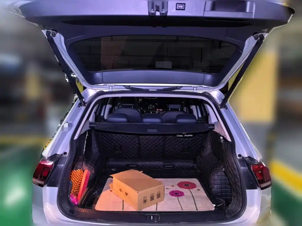 Volkswagen Tiguan L 2018 — фото 20