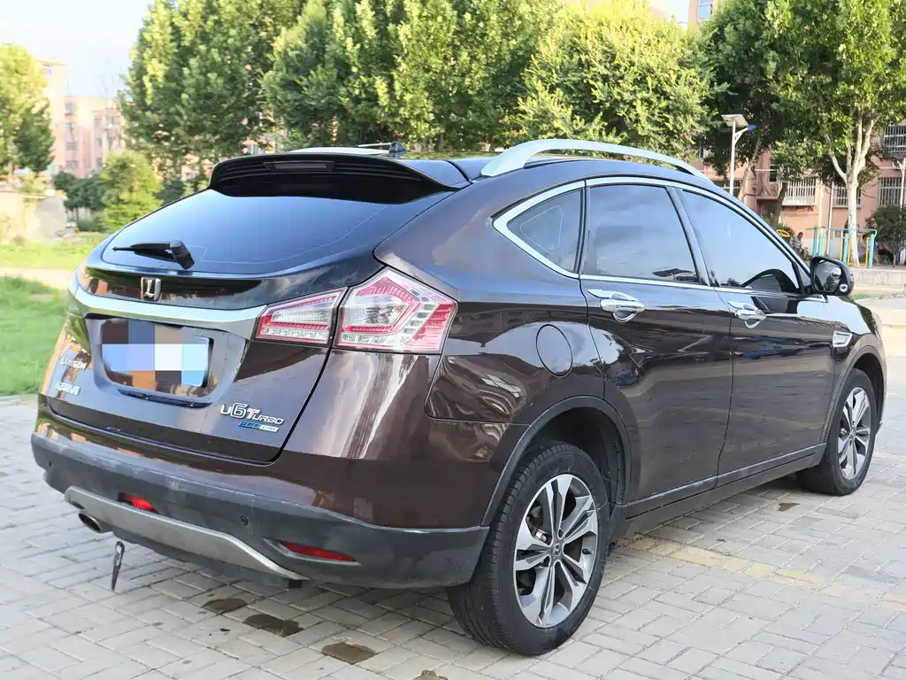 Luxgen You6 SUV 2017 — фото 6
