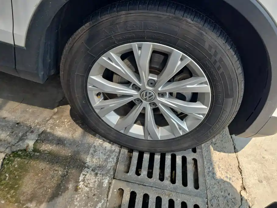 Volkswagen Tiguan L 2018
