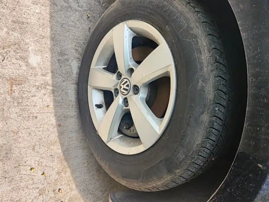 Volkswagen Lavida 2014