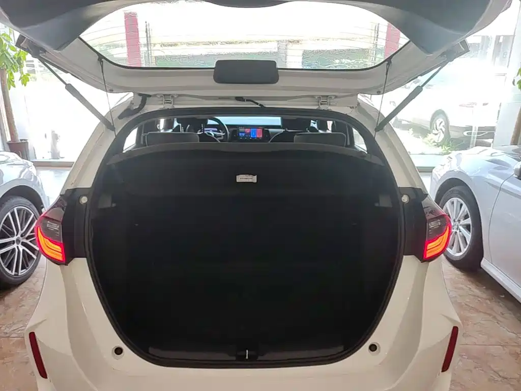Honda Fit 2022 — фото 19