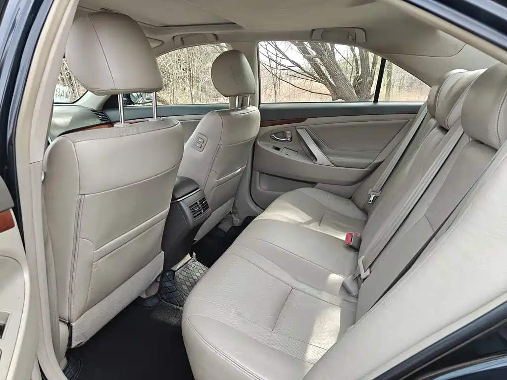 Toyota Camry 2015