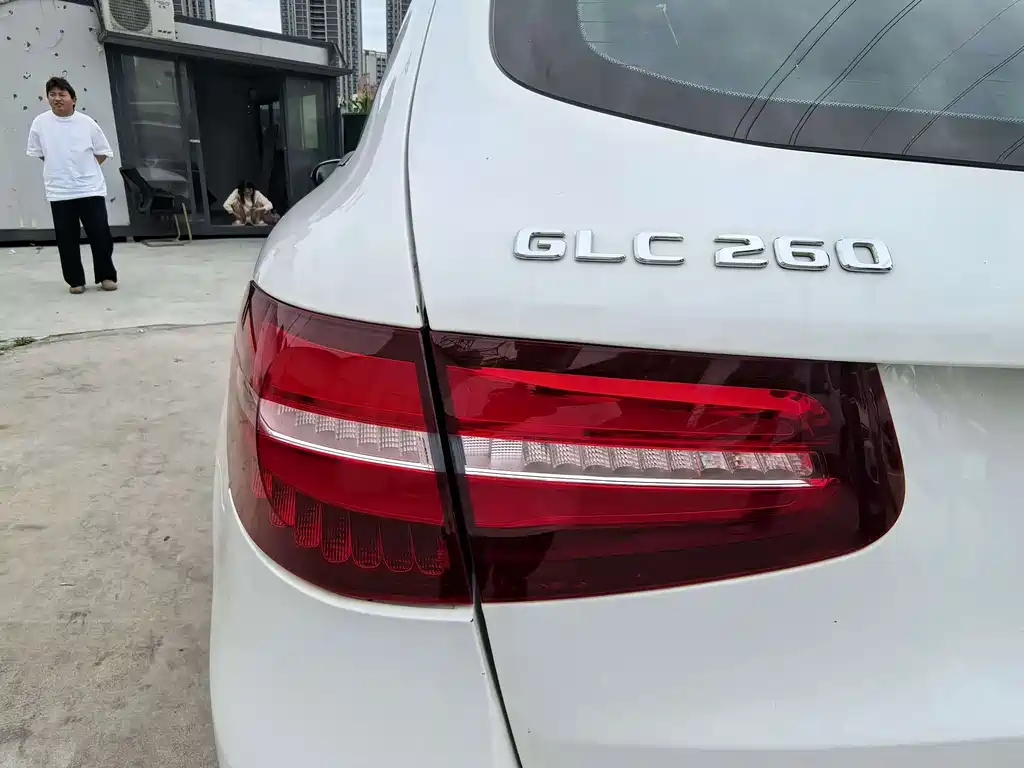 Mercedes-Benz GLC 2018