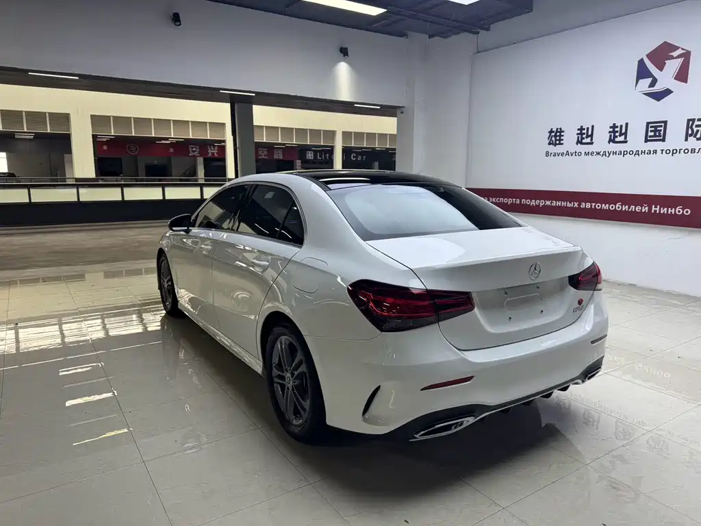 Mercedes-Benz A-Class 2022 — фото 22