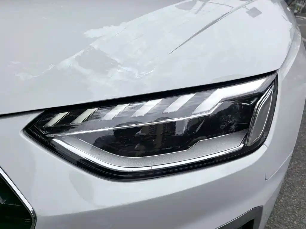 Audi A4L 2024