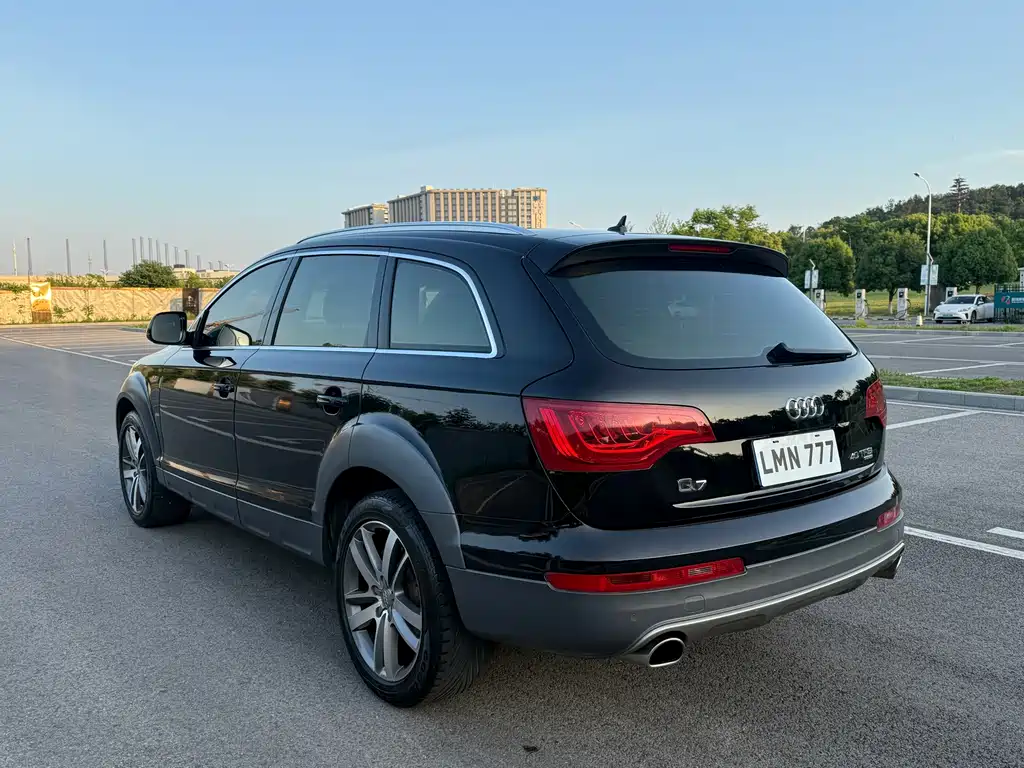 Audi Q7 2015 — фото 6