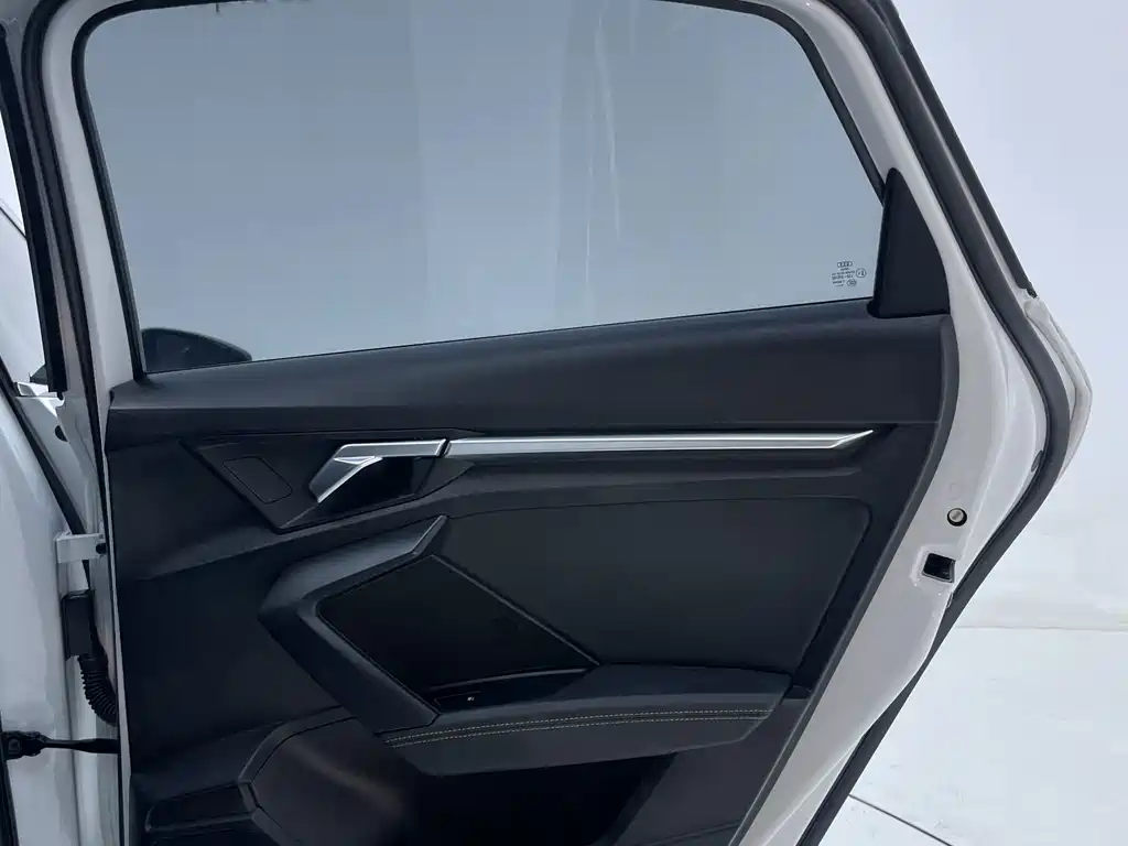 Audi A3 2022 — фото 20