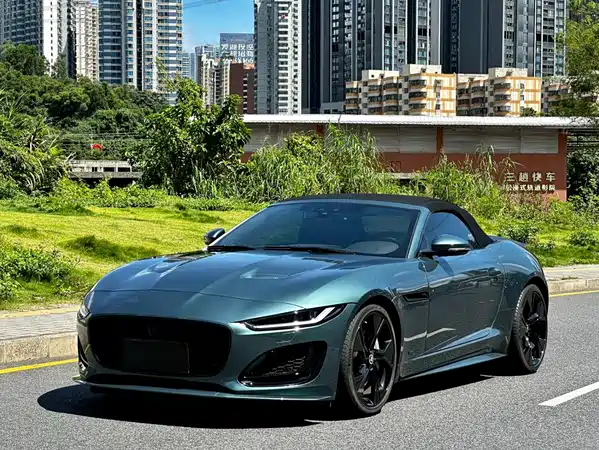 Jaguar F-TYPE 2023