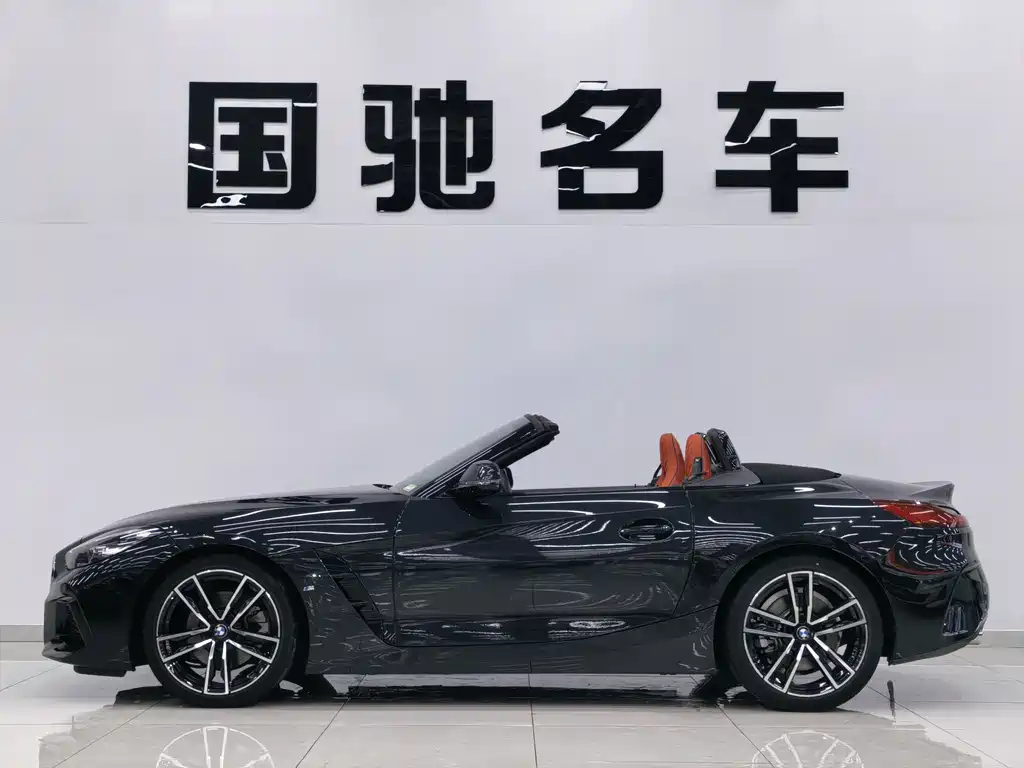 BMW Z4 2023 — фото 3