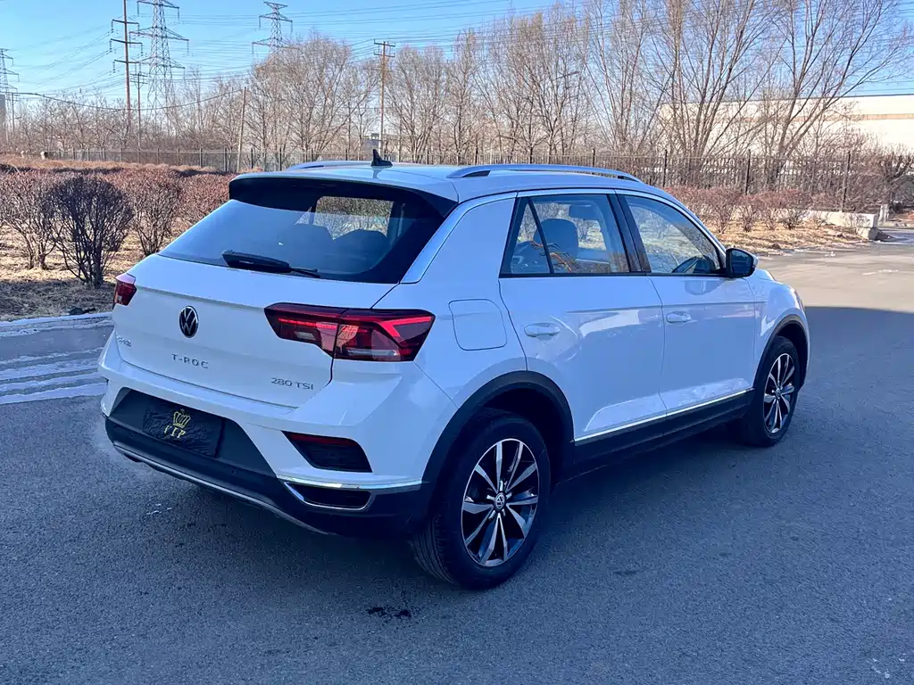 Volkswagen T-Roc 2022 — фото 9