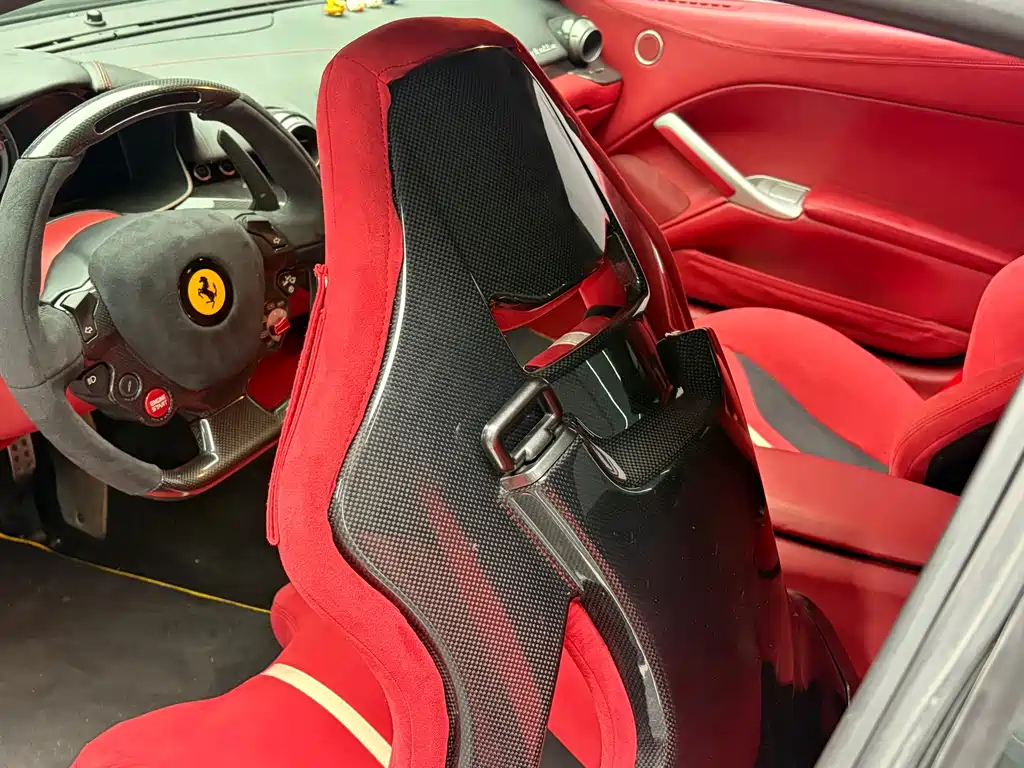 Ferrari F12berlinetta 2014 — фото 15
