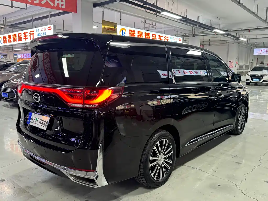 GAC Motor Trumpchi M8 2022 — фото 7