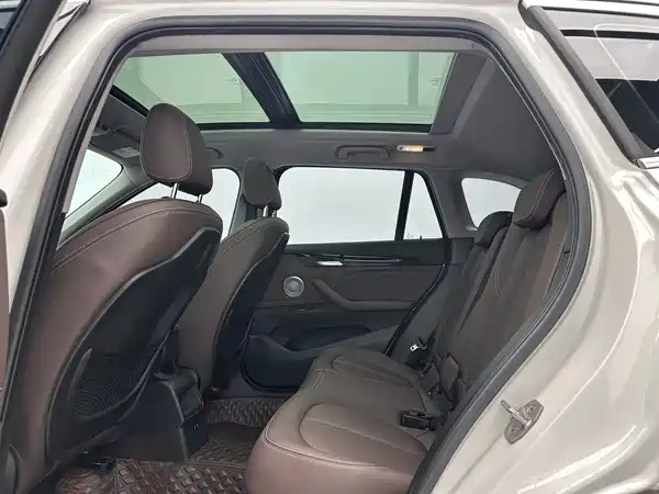 BMW X1 2022