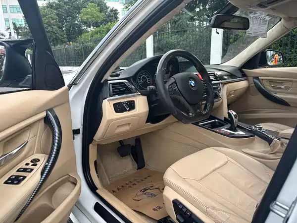 BMW 3 Series 2013