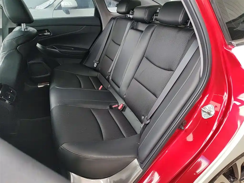 Honda Spirior 2015 — фото 17