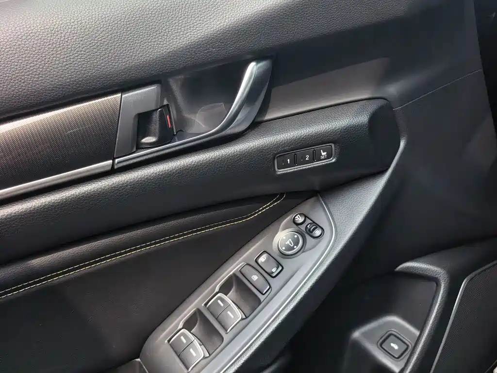 Honda Accord 2022 — фото 7
