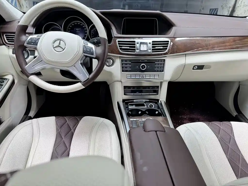 Mercedes-Benz E-Class 2016 — фото 7