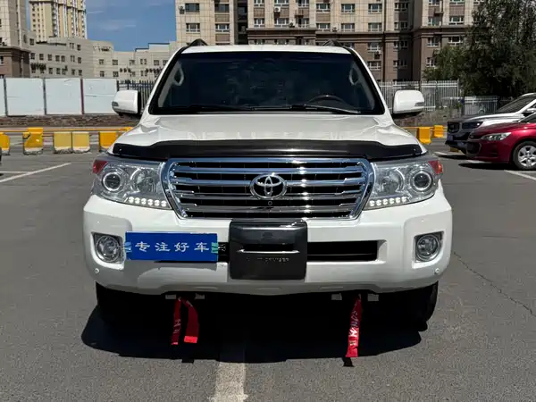 Toyota Land Cruiser 2015