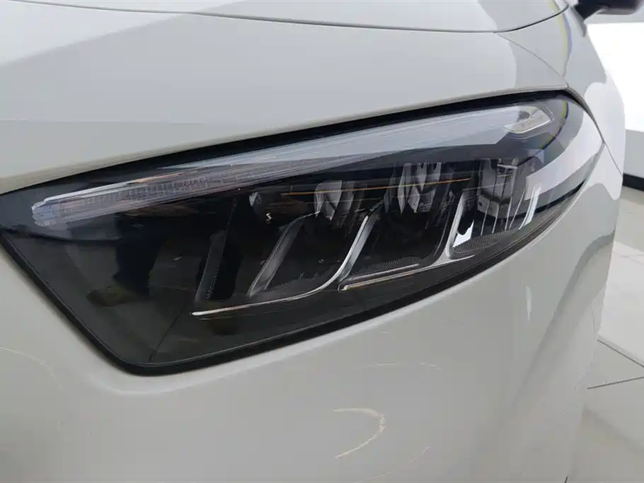 Mercedes-Benz A-Class 2023