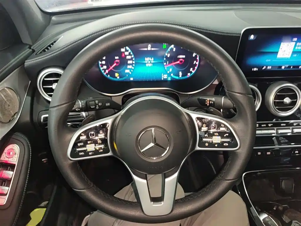 Mercedes-Benz GLC 2022 — фото 11