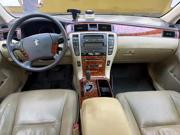 Toyota Crown 2008