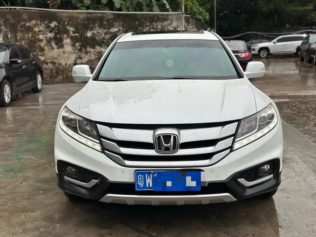 Honda Crosstour 2016 — фото 2
