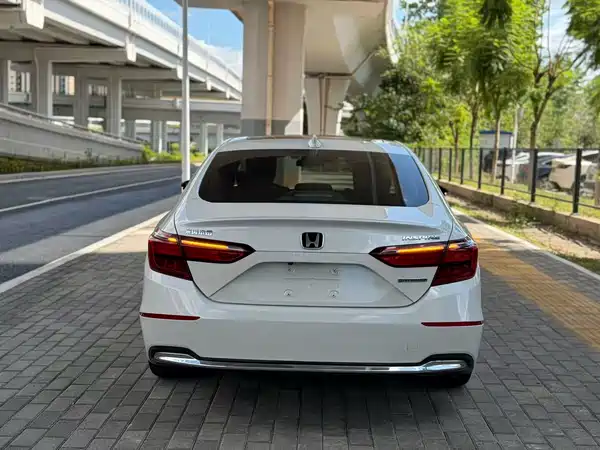 Honda Inspire 2020