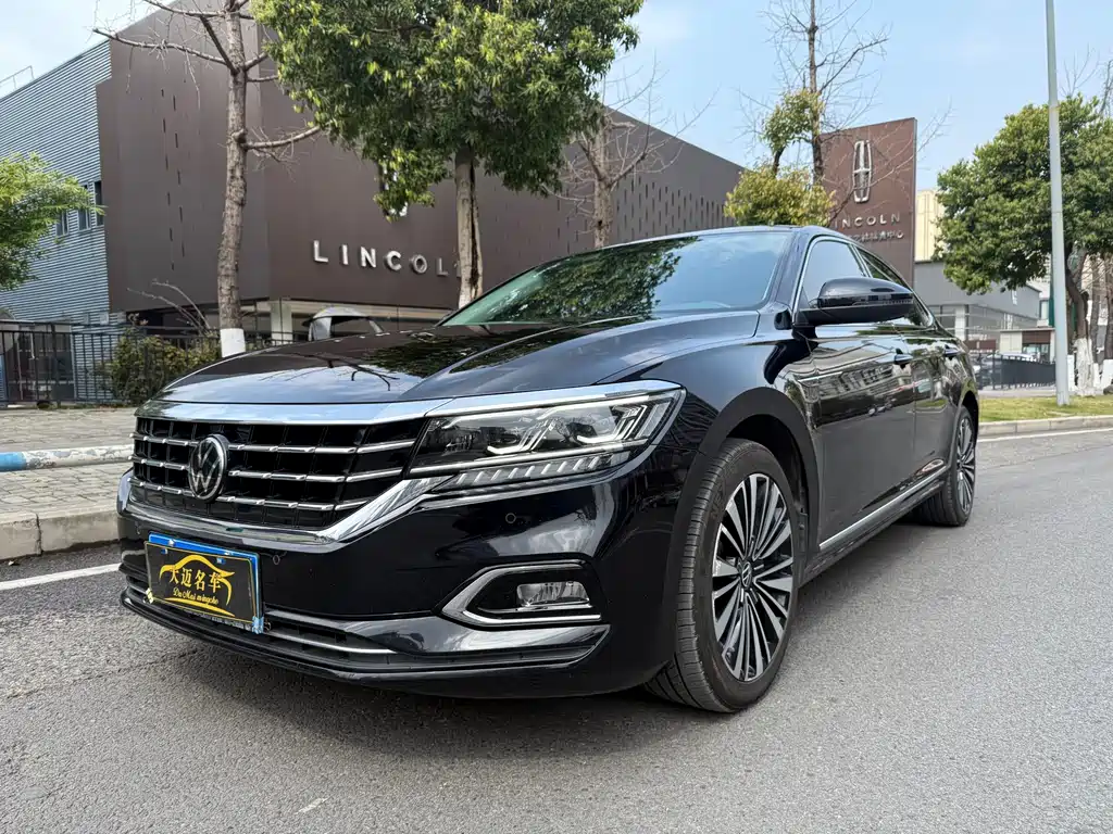 Volkswagen Passat 2020 — фото 1