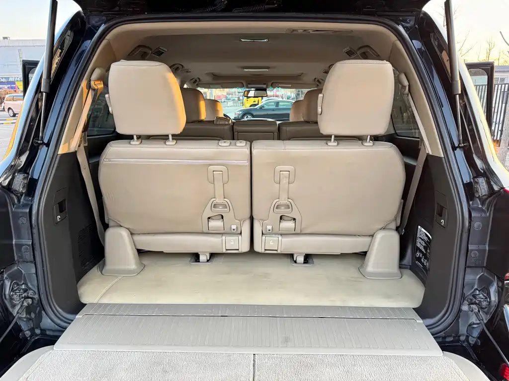Toyota Land Cruiser 2008 — фото 22