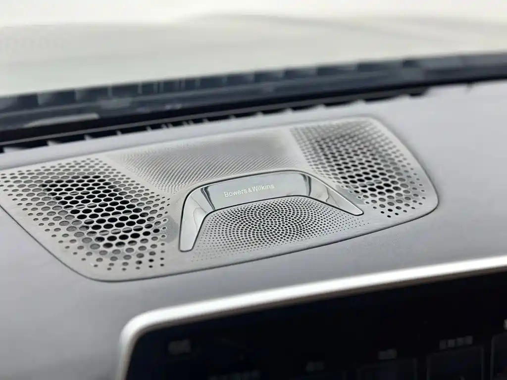 BMW 7 Series 2017 — фото 21