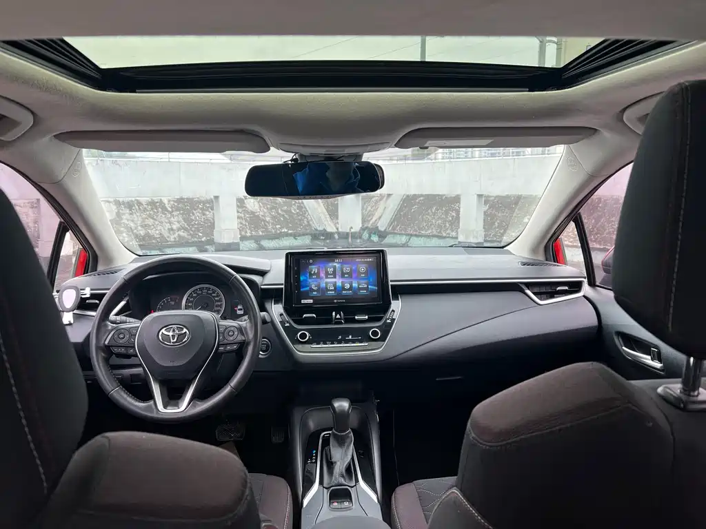 Toyota Corolla 2019 — фото 12