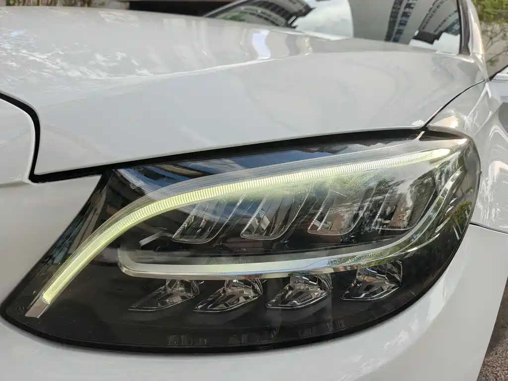 Mercedes-Benz C-Class 2021 — фото 16
