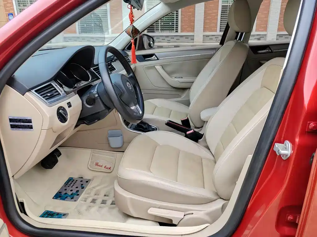Volkswagen Bora 2015