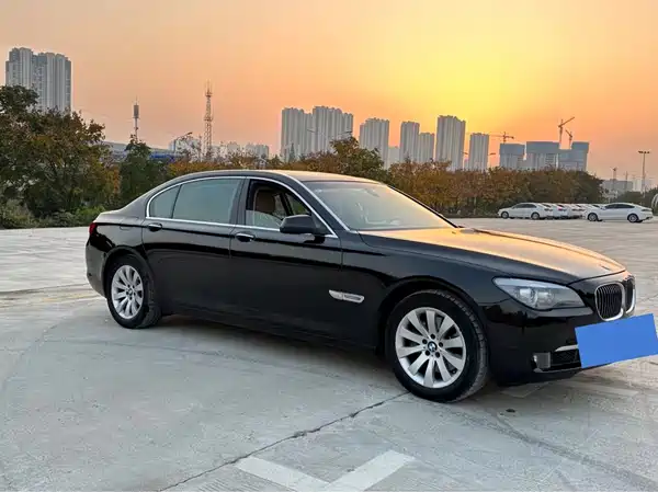 BMW 7 Series 2009