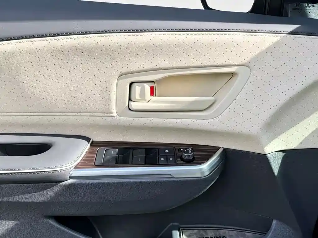 Toyota Sienna 2026 — фото 13