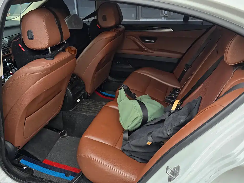 BMW 5 Series 2015 — фото 2