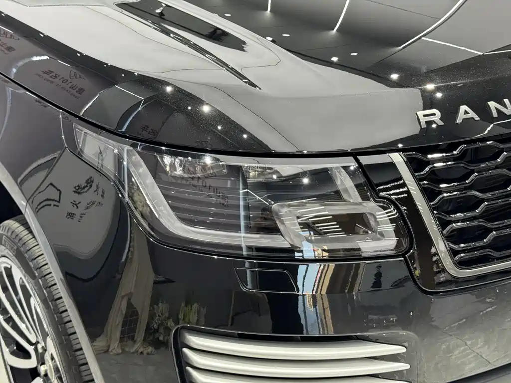 Land Rover Range Rover 2019 — фото 7