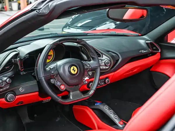 Ferrari 488 2019